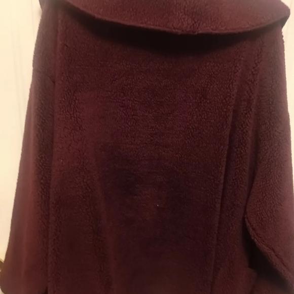 EUC Kookaburra by UGG coat. - Picture 6 of 6